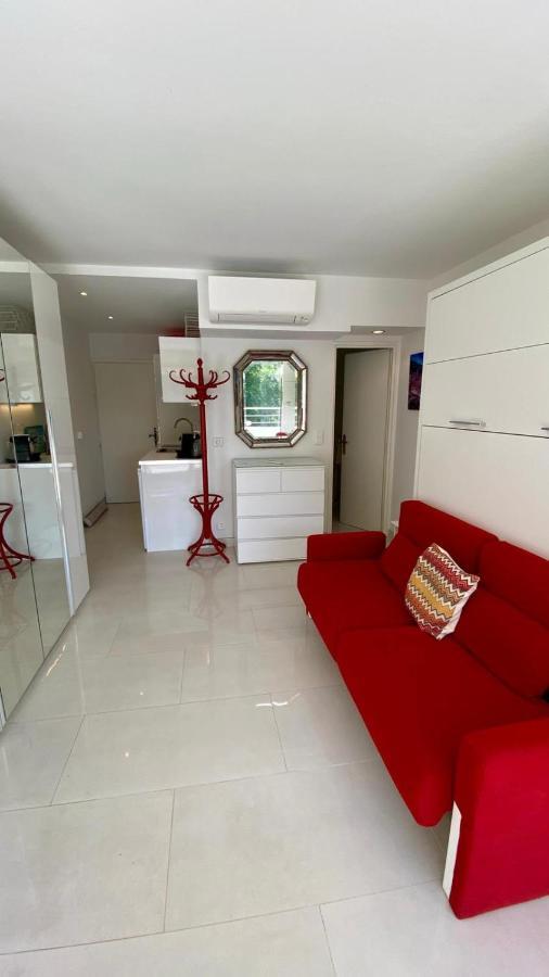 Charming Studio With Pool In Saint Tropez 아파트 외부 사진