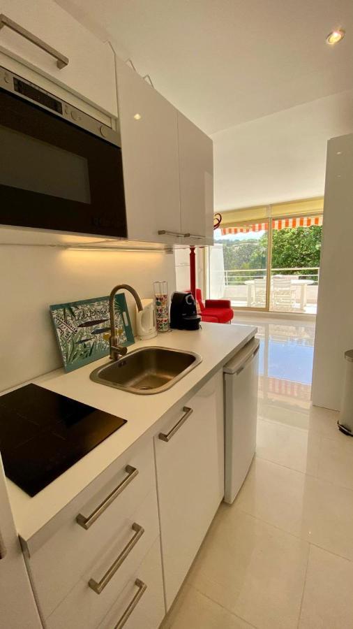 Charming Studio With Pool In Saint Tropez 아파트 외부 사진